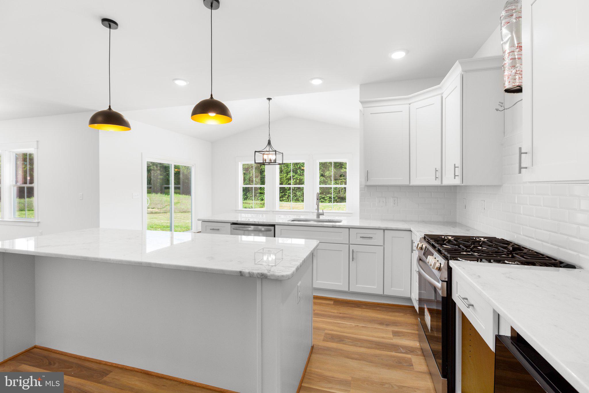 1365 Mountain View Road Stafford, VA 22554 - Photo 14 of 48 Gallery Image 14