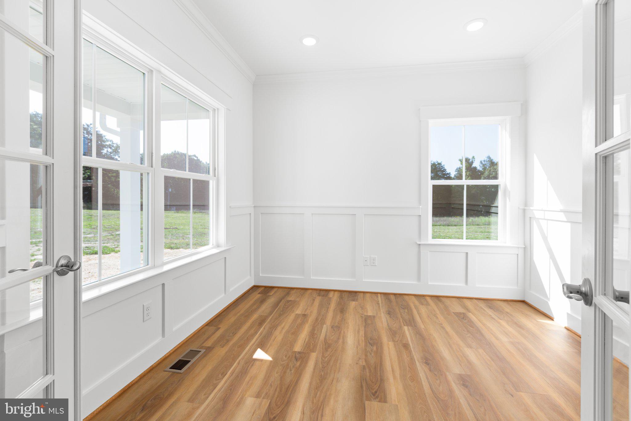 1365 Mountain View Road Stafford, VA 22554 - Photo 5 of 48 Office/Study