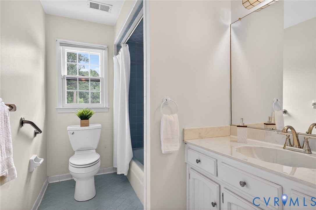 2525 Inlynnview Road Virginia Beach, VA 23454 - Photo 24 of 51
