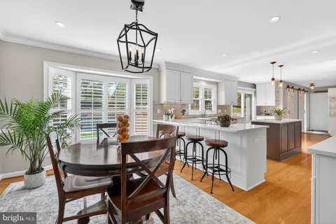 $1,250,000 | 2935 Miller Heights Road, Oakton, VA 22124