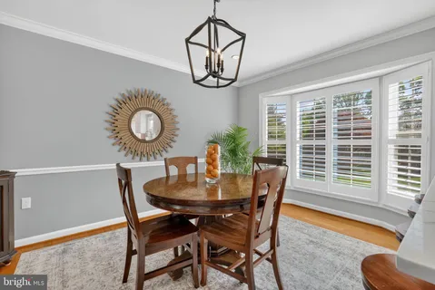 $1,250,000 | 2935 Miller Heights Road, Oakton, VA 22124