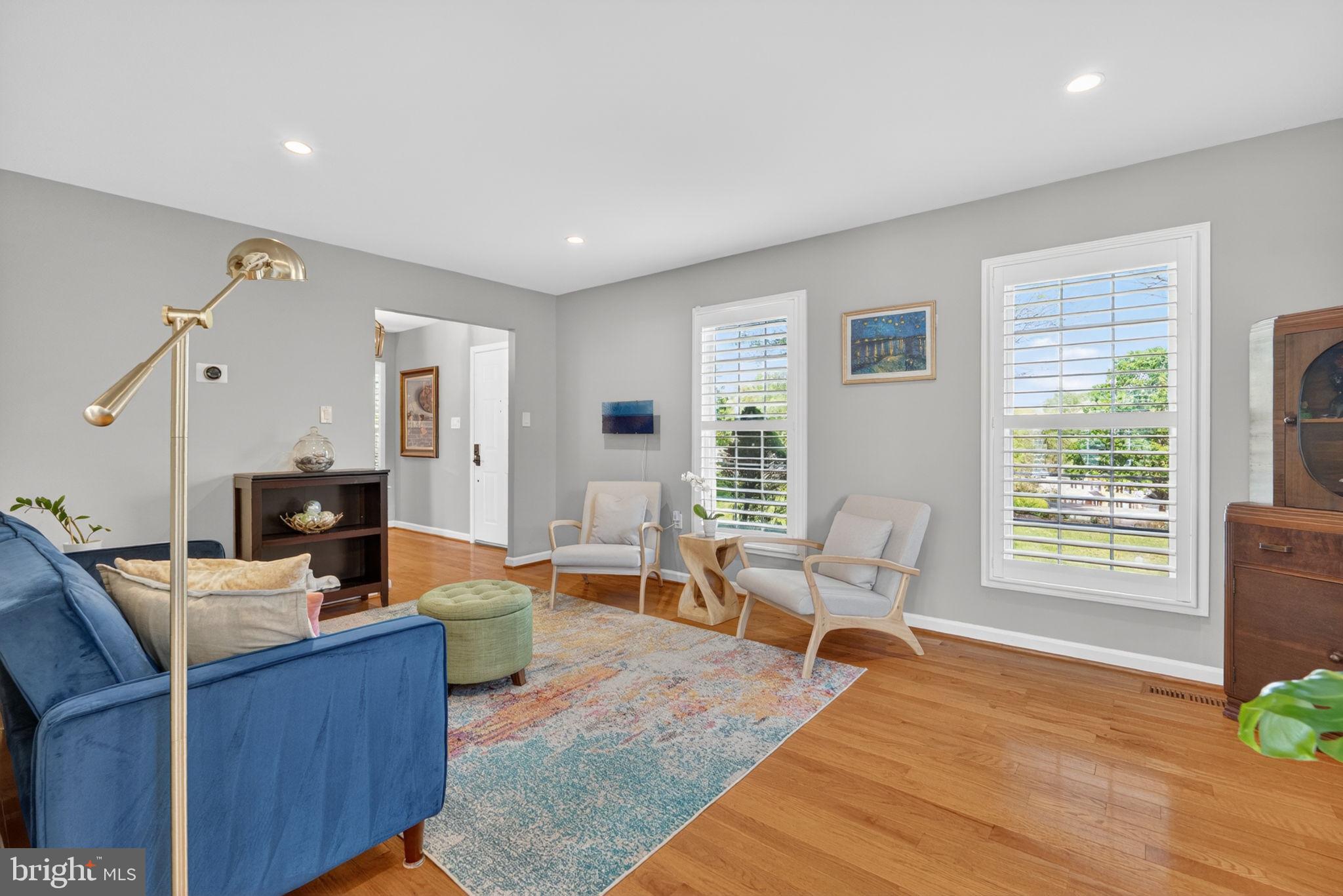 2935 Miller Heights Road Oakton, VA 22124 - Photo 19 of 56 Bright and inviting living space.