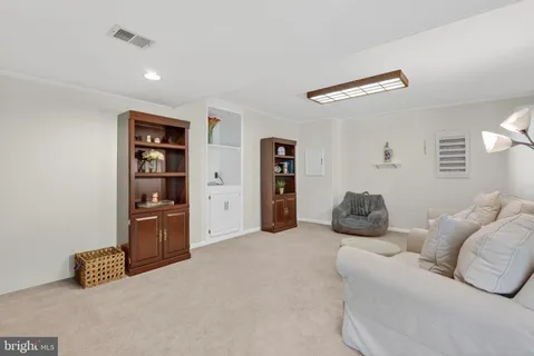 $1,250,000 | 2935 Miller Heights Road, Oakton, VA 22124
