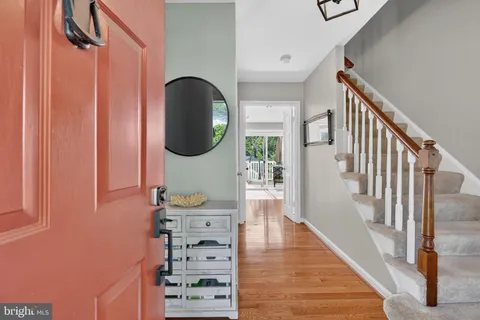 $1,250,000 | 2935 Miller Heights Road, Oakton, VA 22124