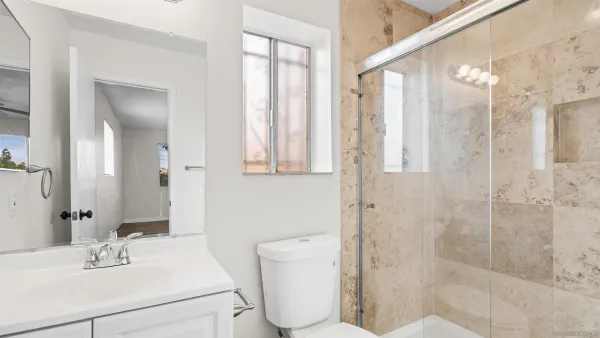 $949,999 | 1702-4 East 7th Street, National City, CA 91950