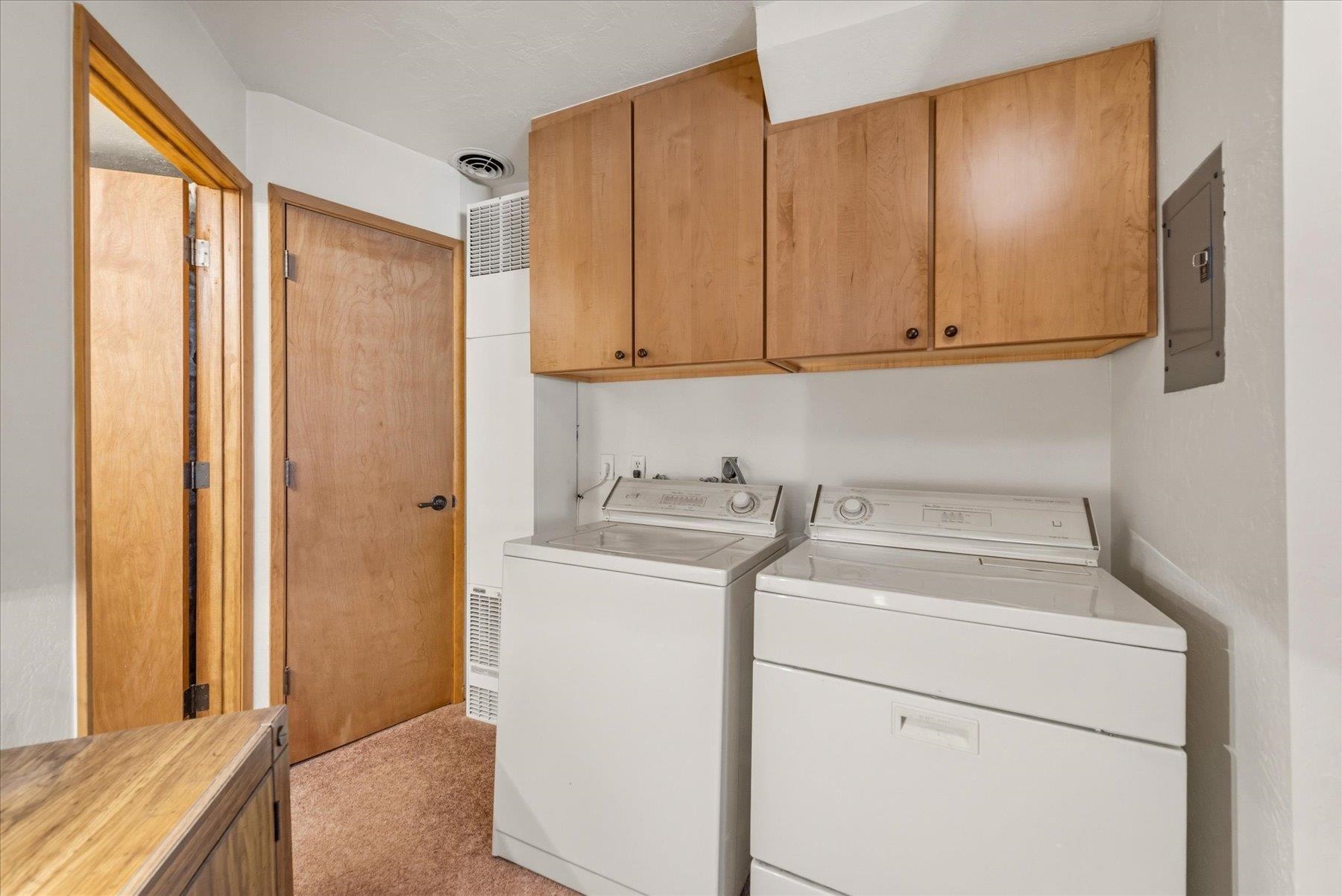 15480 Donner Pass Road, Unit 20 Truckee, CA 96161 - Photo 26 of 28 Gallery Image 26