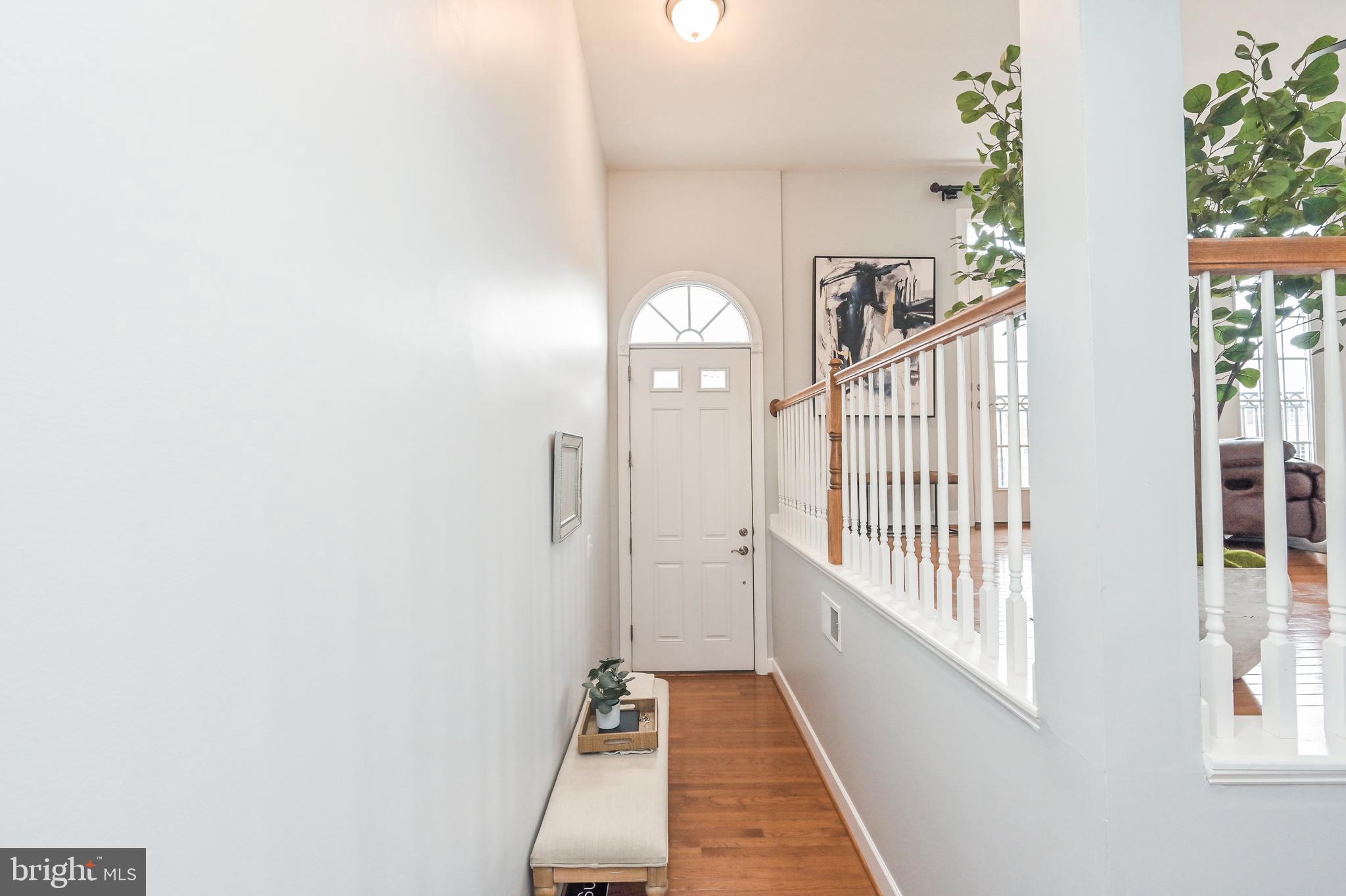 20206 Center Brook Square Sterling, VA 20165 - Photo 4 of 50