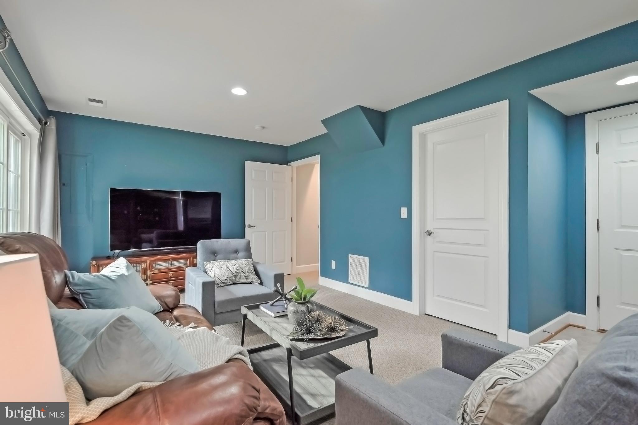 20206 Center Brook Square Sterling, VA 20165 - Photo 45 of 50