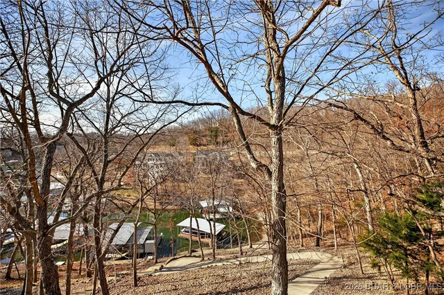 $985,000 | 177 Ridgewood Drive, Lake Ozark, MO 65049