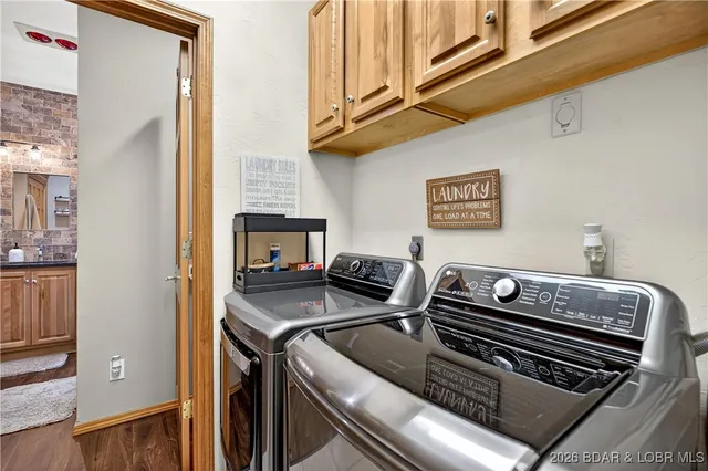 $985,000 | 177 Ridgewood Drive, Lake Ozark, MO 65049