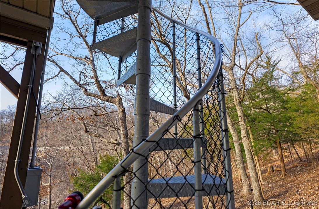 177 Ridgewood Drive Lake Ozark, MO 65049 - Photo 36 of 49 Access to decks & pet space