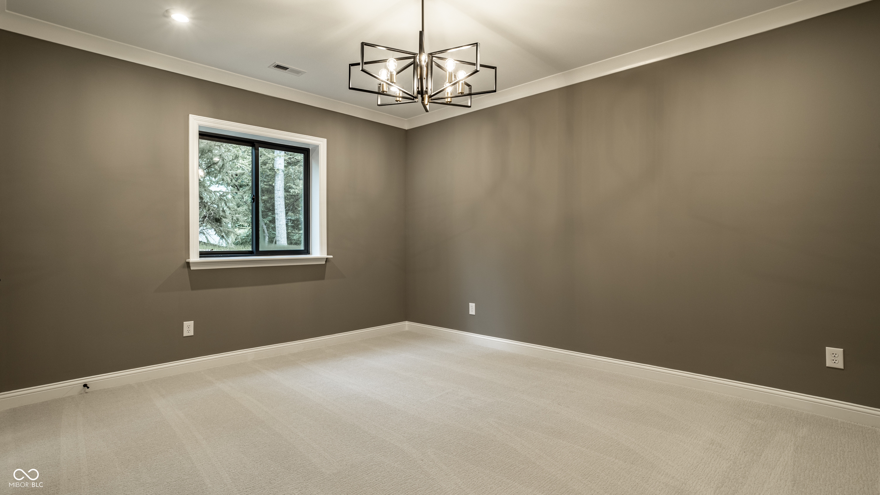 7629 North Washington Boulevard Indianapolis, IN 46240 - Photo 19 of 50