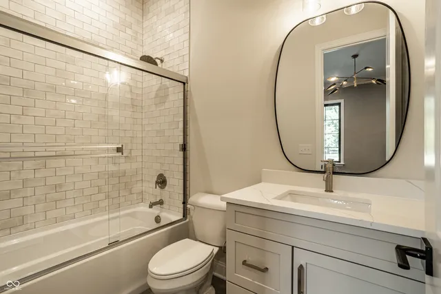 $2,490,000 | 7629 North Washington Boulevard, Indianapolis, IN 46240