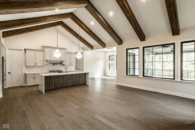 $2,490,000 | 7629 North Washington Boulevard, Indianapolis, IN 46240