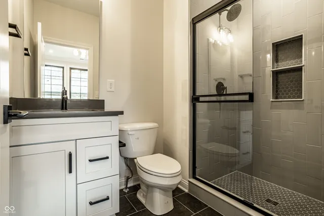 $2,490,000 | 7629 North Washington Boulevard, Indianapolis, IN 46240