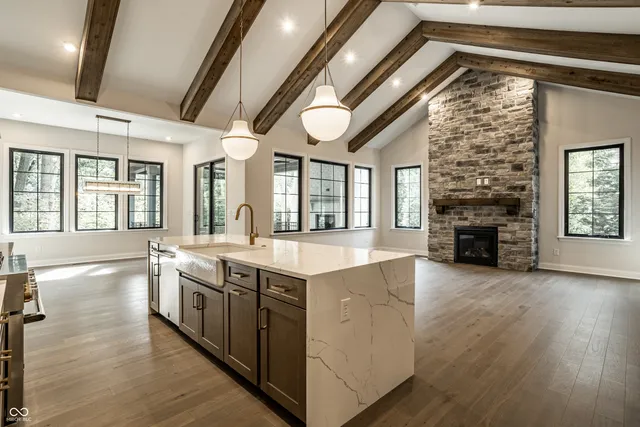 $2,490,000 | 7629 North Washington Boulevard, Indianapolis, IN 46240