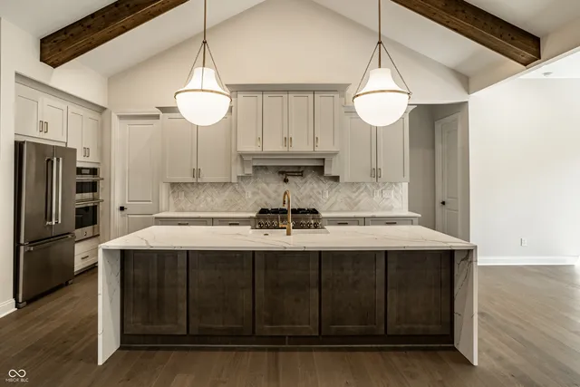 $2,490,000 | 7629 North Washington Boulevard, Indianapolis, IN 46240