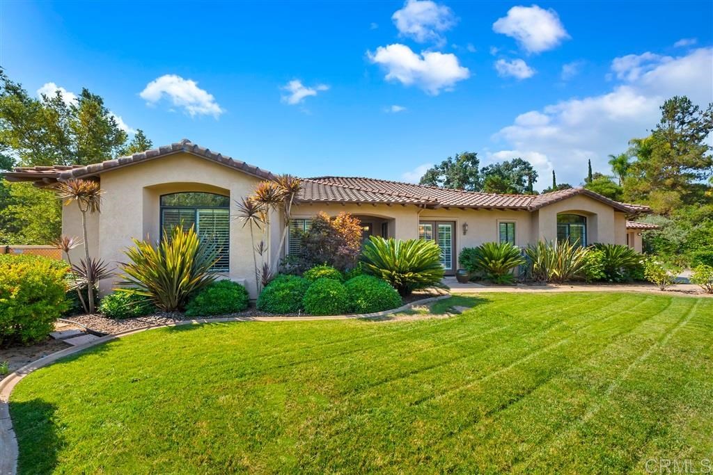 3847 Cedar Vale Way Fallbrook, CA 92028 - Photo 2 of 25 Gallery Image 2