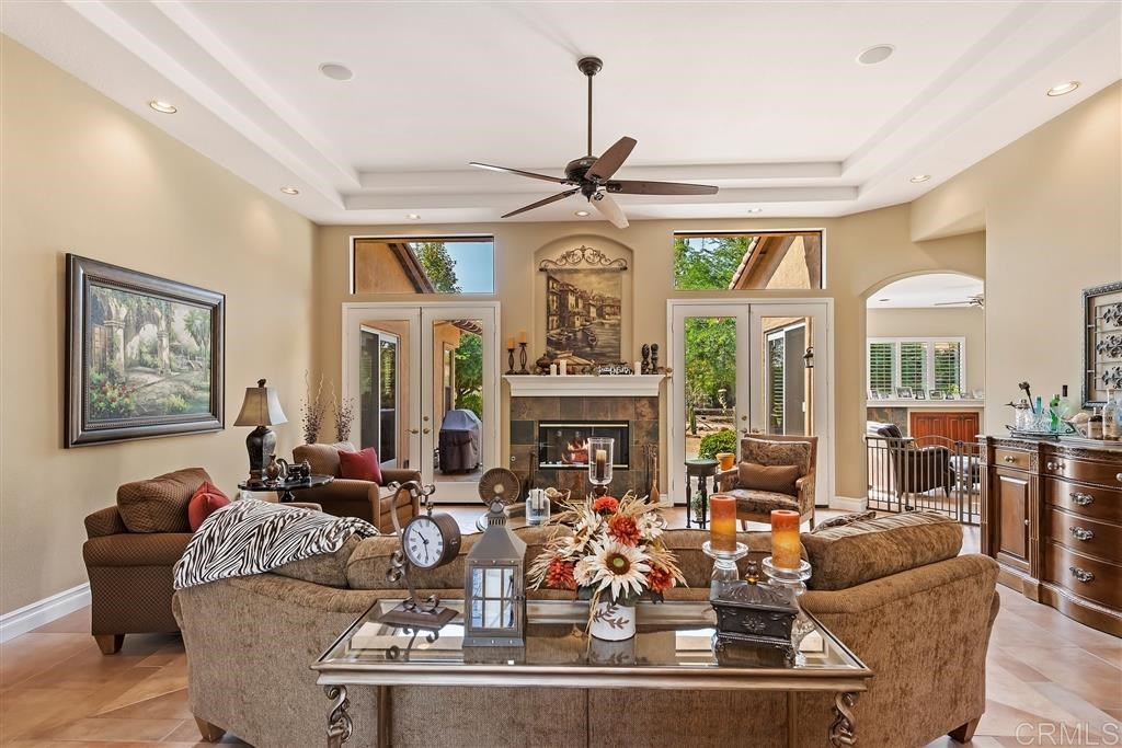 3847 Cedar Vale Way Fallbrook, CA 92028 - Photo 5 of 25 Gallery Image 5