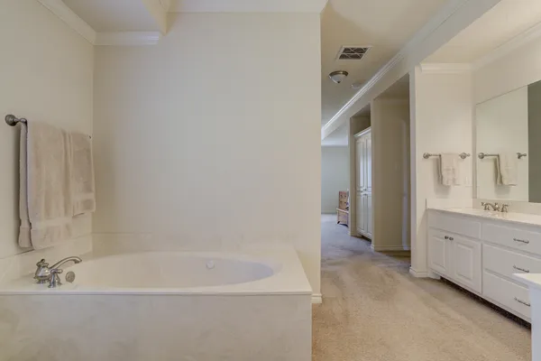 $290,000 | 3010 110th Street, Lubbock, TX 79423