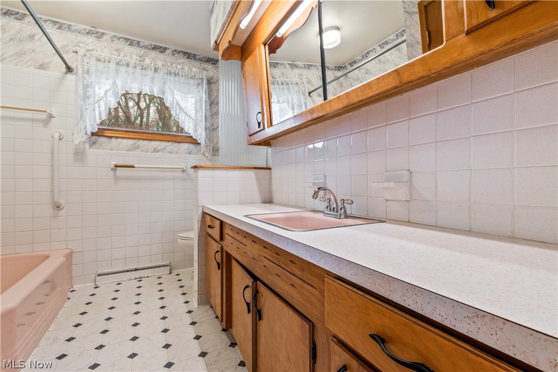 4655 5th Street Northwest Canton, OH 44708 - Photo 10 of 21 Gallery Image 10