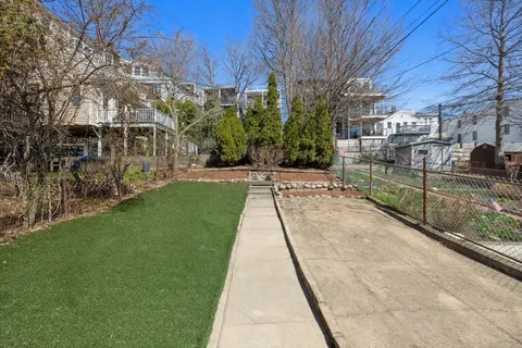 $995,000 | 430 East 8th Street, Boston, MA 02127