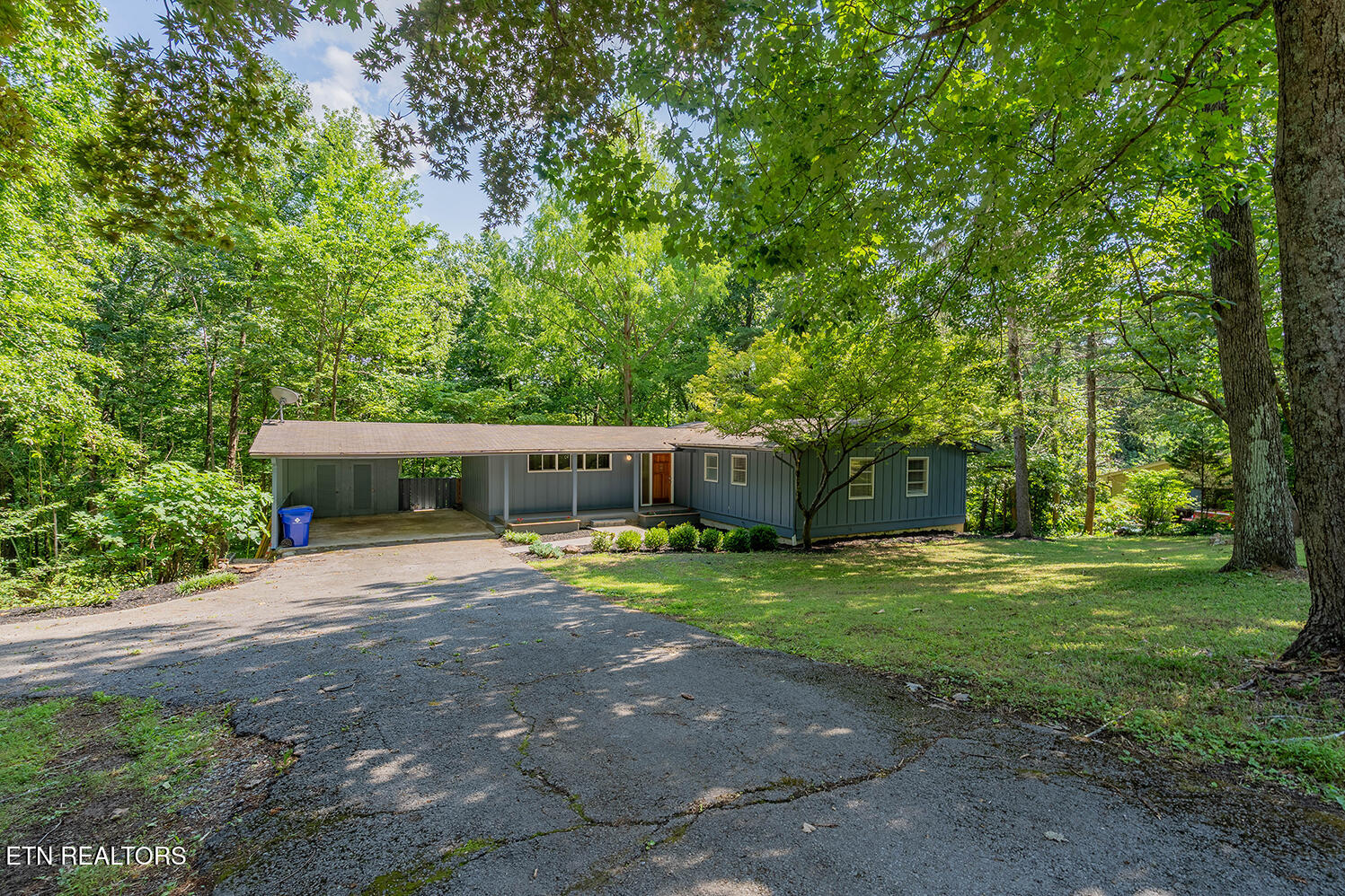 909 West Outer Drive Oak Ridge, TN 37830 - Photo 34 of 34 A7300136-HDR