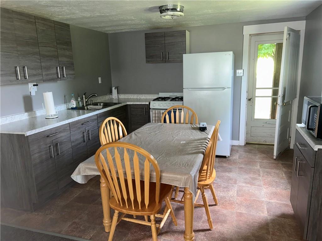 606 Stone Church Road Emlenton, PA 16373 - Photo 4 of 49 Gallery Image 4