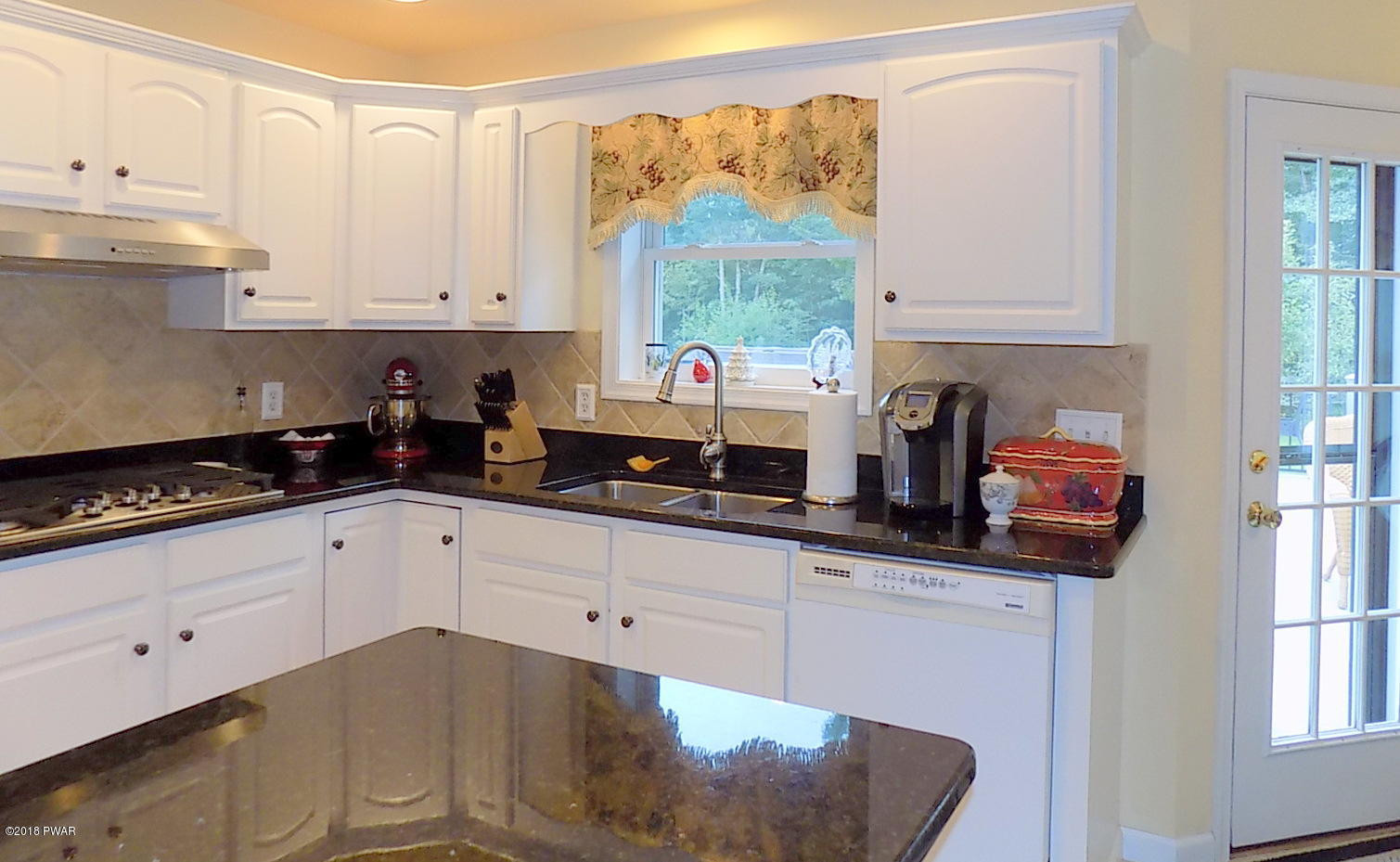 293 Mozzette Road Canadensis, PA 18325 - Photo 30 of 92 Plenty of Cabinetry !