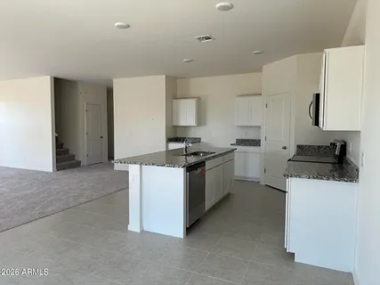 $499,990 | 31687 North Hay Bale Drive, San Tan Valley, AZ 85140
