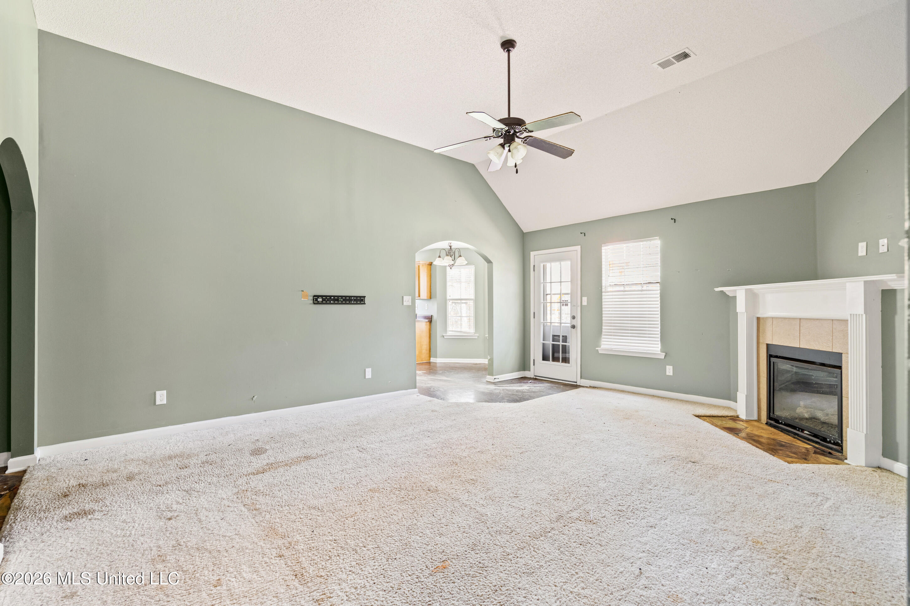 250 Vaiden Ridge Cove Hernando, MS 38632 - Photo 6 of 26 6__dsc2316_print