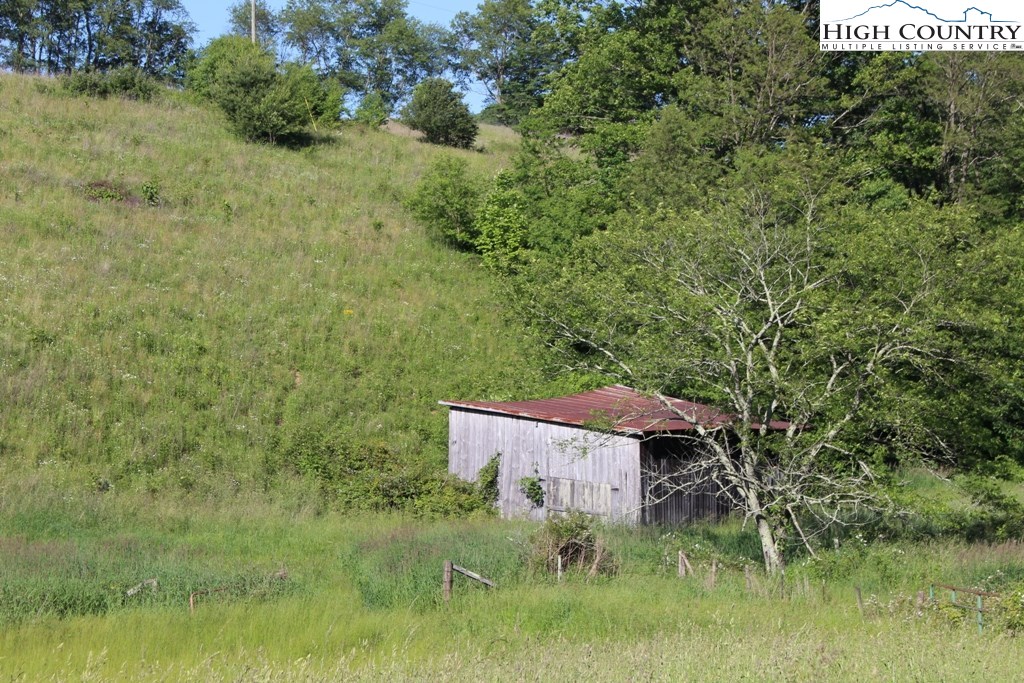 640 Joe Weaver Road Lansing, NC 28643 - Photo 1 of 15 a view of a back yard