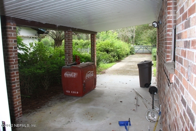 509 Carlin Road Satsuma, FL 32189 - Photo 6 of 26 Open carport