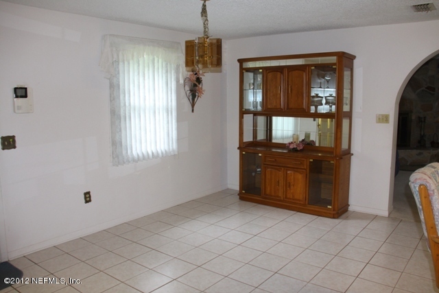 509 Carlin Road Satsuma, FL 32189 - Photo 8 of 26 Dining room