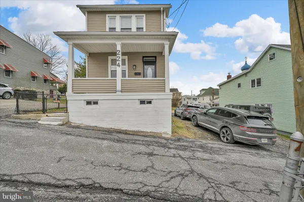 $219,900 | 224 Fisher Avenue, Coaldale, PA 18218