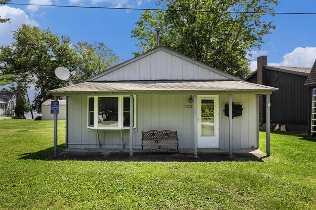 $195,000 | 1332 Cherokee Drive, Union City, MI 49094