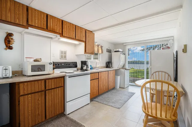 $195,000 | 1332 Cherokee Drive, Union City, MI 49094