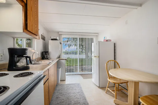 $195,000 | 1332 Cherokee Drive, Union City, MI 49094