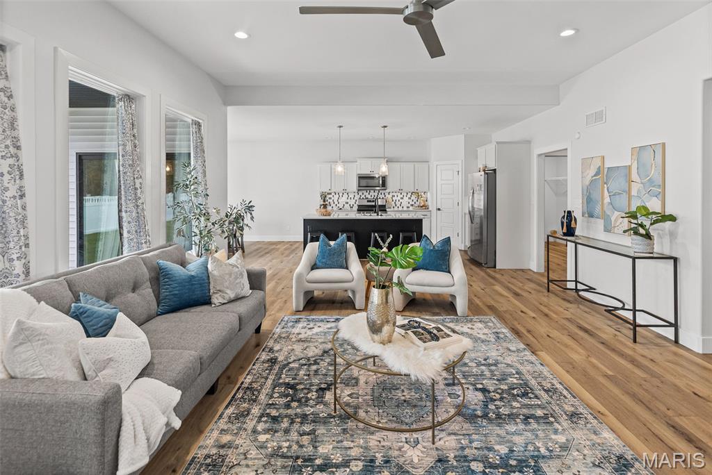 6 Mullford Way Troy, IL 62294 - Photo 7 of 29