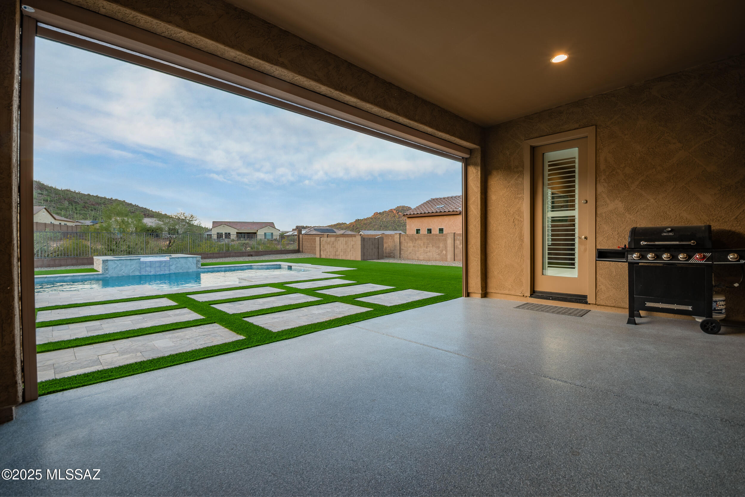 8295 North Lone Ranger Road Tucson, AZ 85743 - Photo 8 of 44 Gallery Image 8