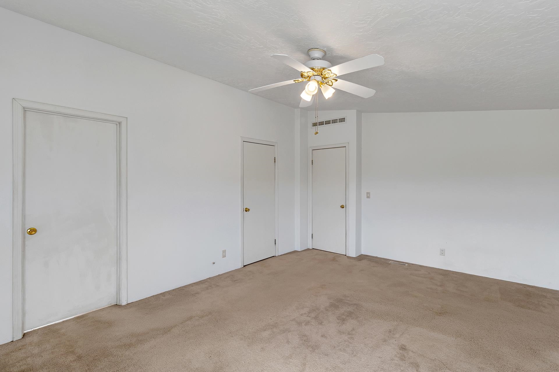 1940 10 Road Mack, CO 81525 - Photo 14 of 42 a view of a chandelier fan in a room