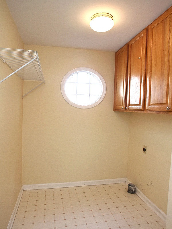 2305 Kendricks Court Raleigh, NC 27613 - Photo 16 of 23 Laundry