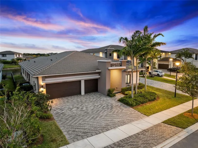 $1,199,900 | 10490 Mira Vista Drive, Parkland, FL 33076