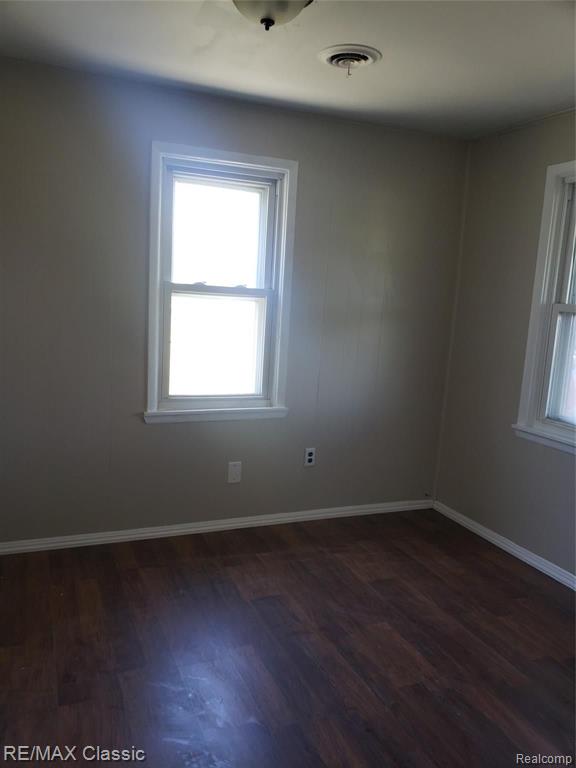 29731 Ecorse Road Romulus, MI 48174 - Photo 9 of 11