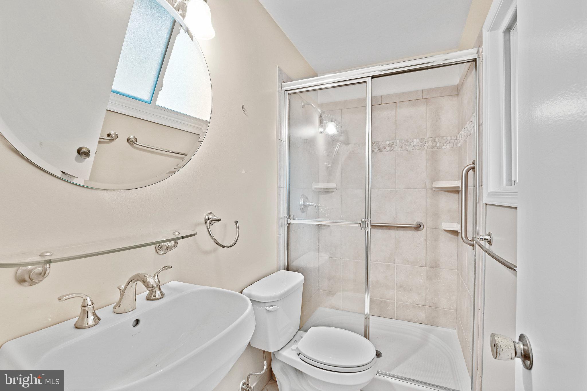 8340 Carnegie Drive Vienna, VA 22180 - Photo 18 of 22