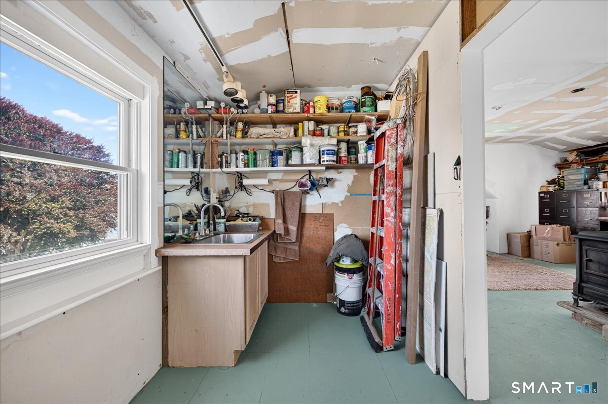 7 Middlefield Street Groton, CT 06340 - Photo 34 of 40 Gallery Image 34