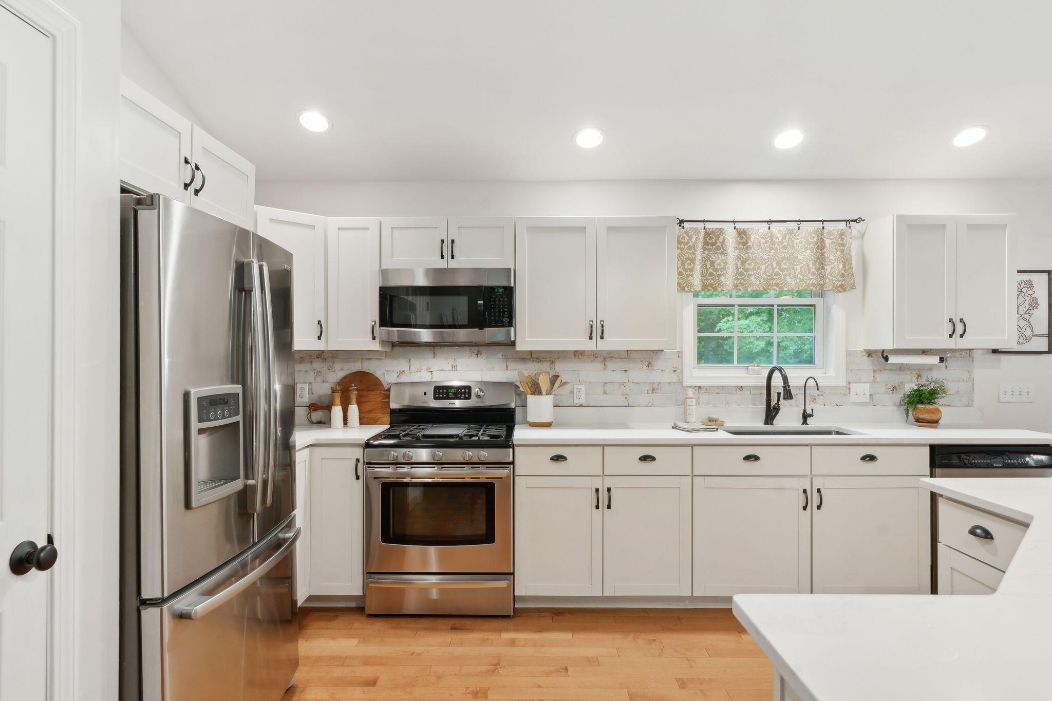 32 Towle Road Gorham, ME 04038 - Photo 13 of 39 33_DSC09886