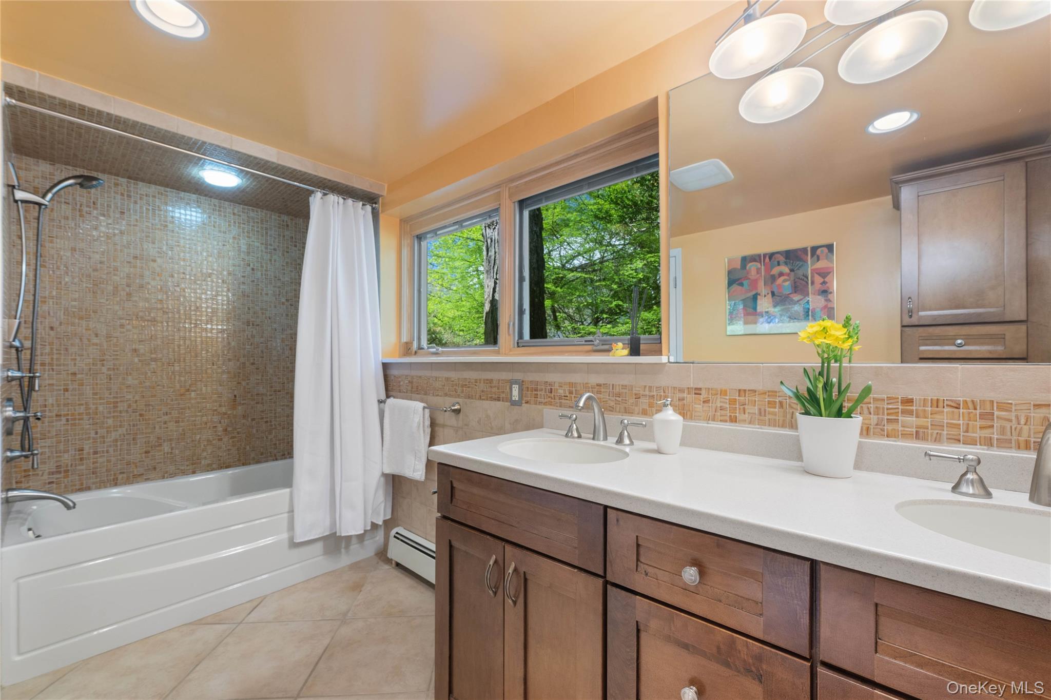 20 Lewis Road Irvington, NY 10533 - Photo 22 of 33 Hall Bathroom.