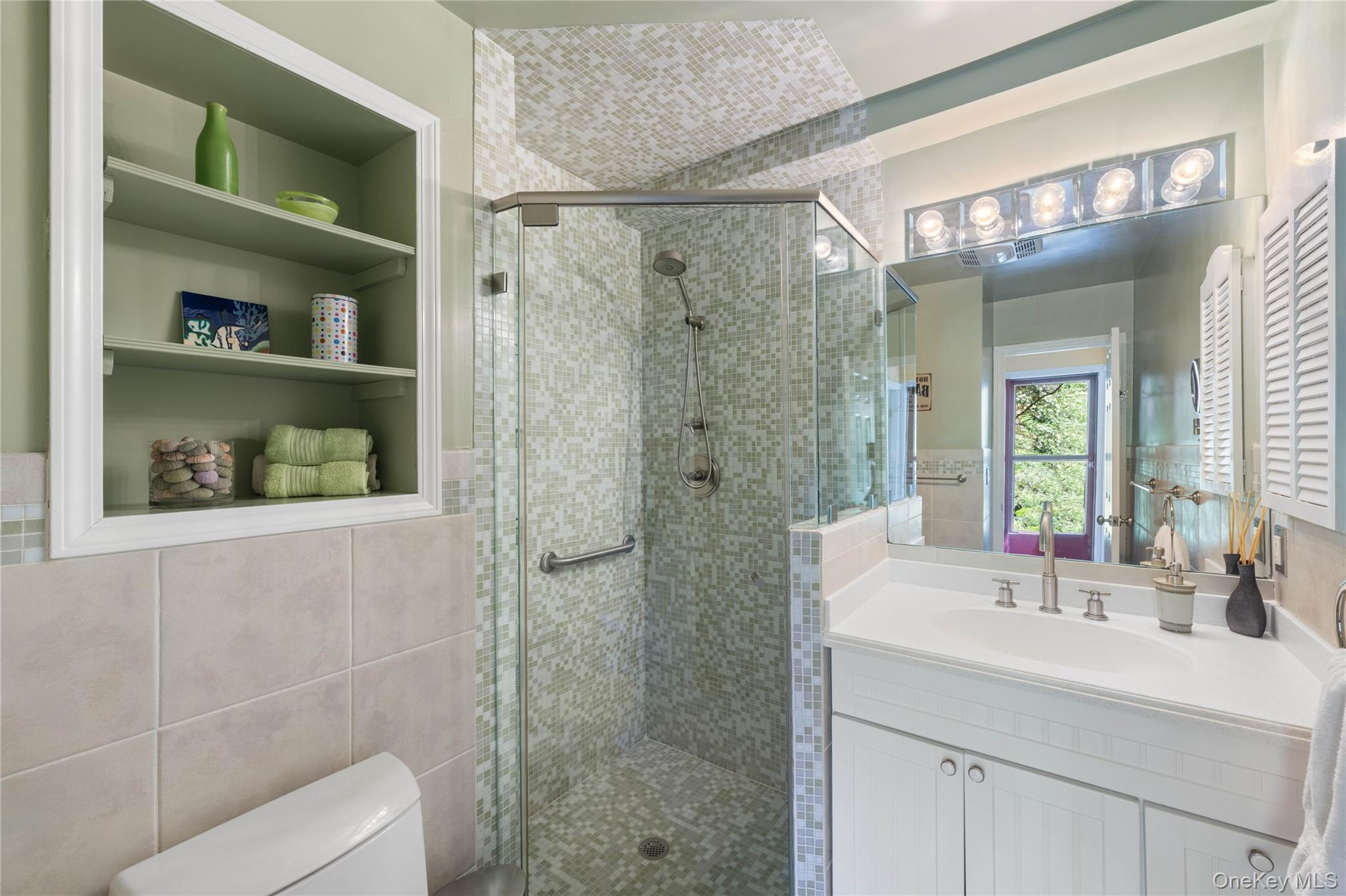 20 Lewis Road Irvington, NY 10533 - Photo 25 of 33 1st floor guest bathroom.