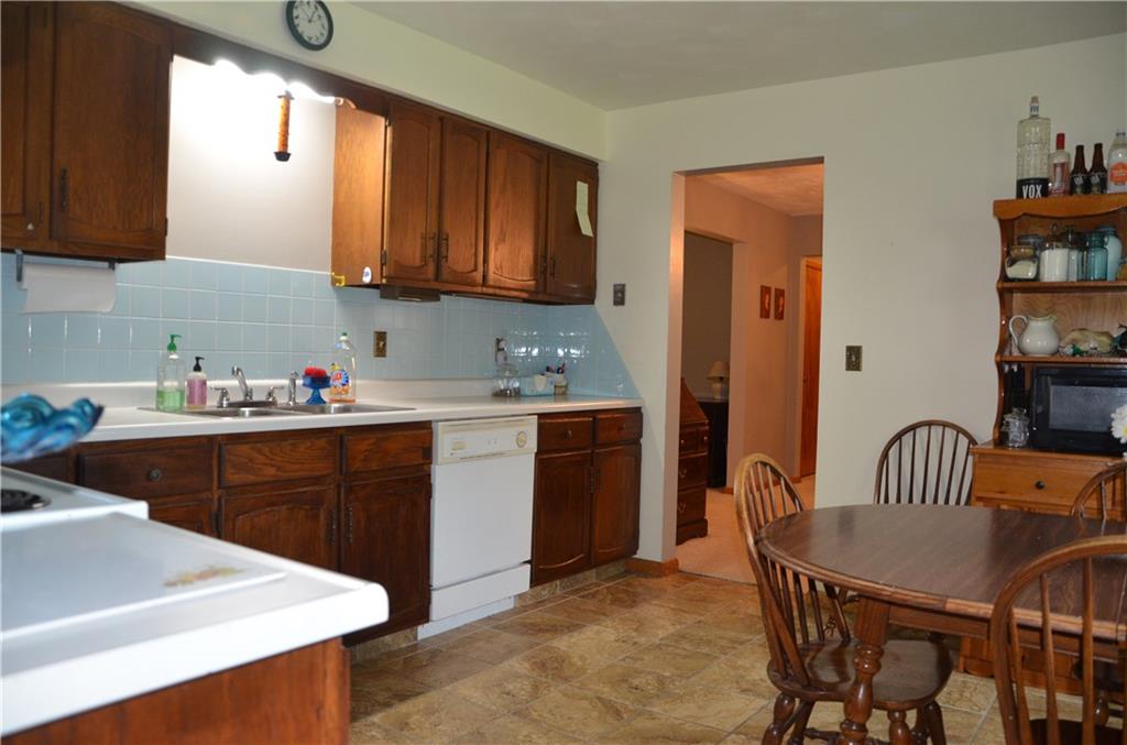 2345 Valley View Road Hermitage, PA 16148 - Photo 14 of 23 Gallery Image 14